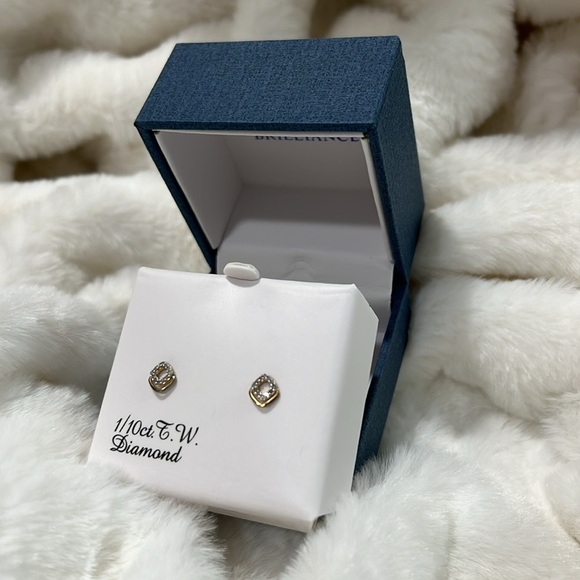 Pair of 14k Gold Over Sterling Silver Diamond Earrings - Picture 4 of 5